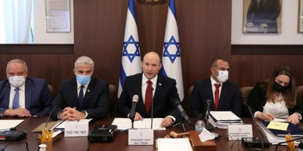 Sikapi Iran, Petinggi Israel Terpecah Tiga Kubu
