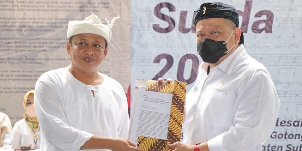 Dianggap Figur Tepat, Ketua DPD RI Diberi Amanat Perjuangkan Maklumat Sunda 