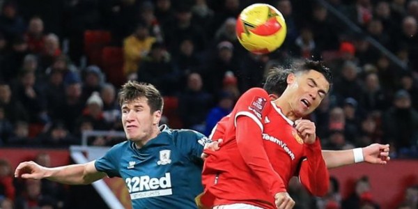 Gara-gara Ronaldo Gagal Penalti, MU Disingkirkan Tim Kasta Kedua Liga Inggris 