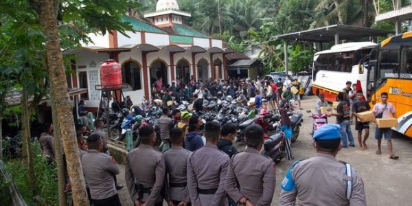 Belum Punya Izin, Pemerintah Harus Setop Penambangan Andesit di Desa Wadas