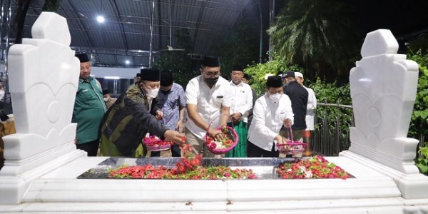 Mantab Maju Pilpres 2024, Muhaimin Mohon Doa Para Kiai dan ”Restu” Wali Songo