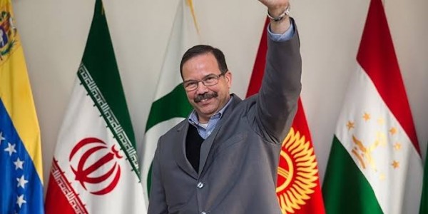 Dubes Venezuela: Revolusi Iran Teladan yang Bagus Bagi Amerika Latin