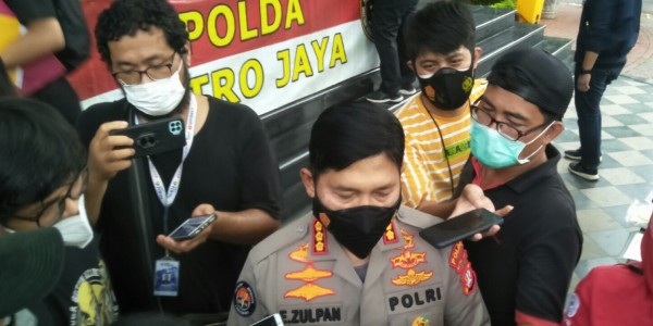 Cemburu Buta Kekasih Sesama Jenisnya Direbut Jadi Motif Pembunuhan di TPU Ulujami