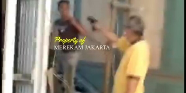Todong Kuli Pakai Senpi, Pria Paruh Baya di Pondok Indah Dicari Polisi