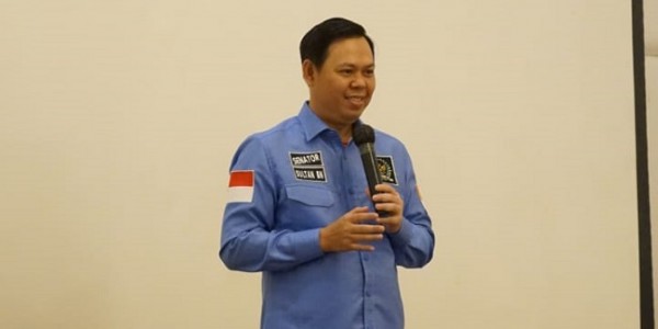 Di Hadapan UMKM dan mahasiswa STTB, Sultan Sebut Satu dari Sembilan Sarjana RI Pengangguran