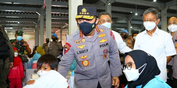 Perkuat Akselerasi Vaksinasi, Kapolri Minta Warga Harus Dipastikan Siap Hadapi Lonjakan Covid-19 