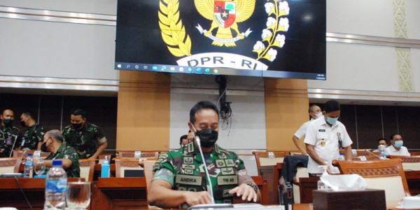 Panglima TNI Andika Perkasa Raker Dengan Komisi I DPR