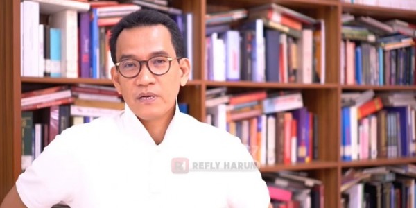Refly Harun Prediksi 4 Paslon di 2024, Dari Anies-AHY hingga Prabowo-Puan