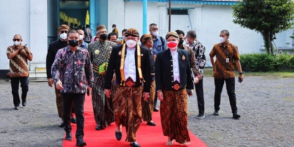 Ketua DPD RI Sebut Kasunanan Surakarta Aset Bangsa, Bukan Aset Daerah