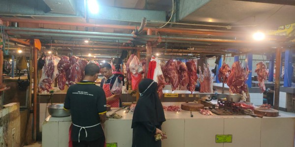 Kompak, Pedagang dan Pengusaha Daging Bantah Ketersediaan Kosong di Pasaran