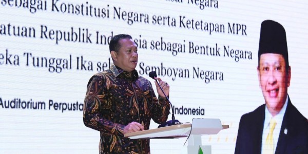 Simposium Demokrasi PRODEWA, Ketua MPR RI Dorong Kaji Ulang Sistem Demokrasi Langsung