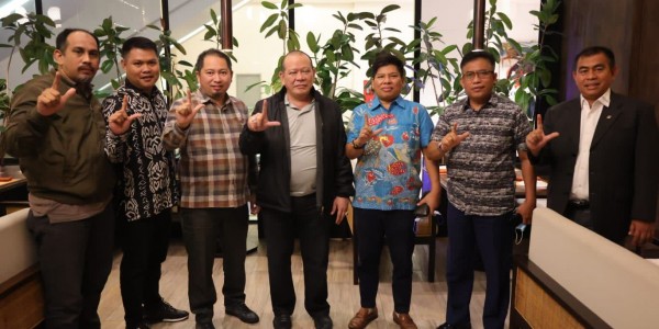 Ketua DPD RI Sampaikan Perlunya Pertumbuhan Ekonomi Didukung Stabilitas Politik