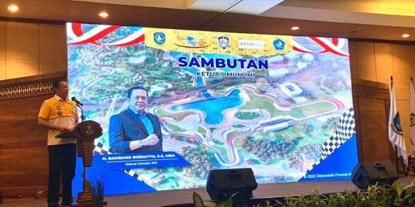 Ketua MPR RI Dukung Usulan Jokowi Dianugerahi Gelar Bapak Otomotif