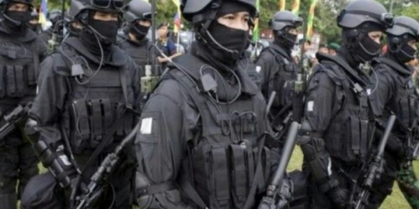 Densus 88 Tangkap Lima Teroris Jaringan ISIS, Ini Barang Bukti yang Disita