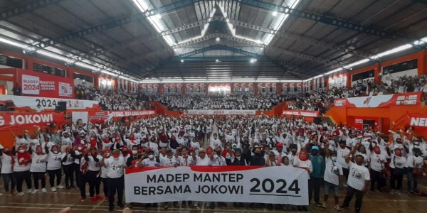 Relawan Banyumas Satu Komando 'Madep Mantep 2024 Bersama Jokowi'