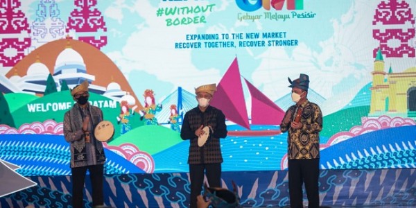 Teten Imbau Kemenlu Dukung Kampanye Gerakan Bangga Buatan Indonesia