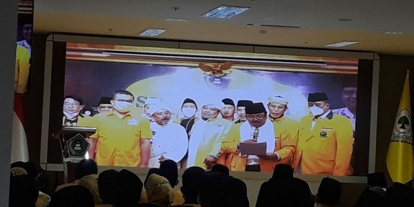 Idris Laena Hadiri HUT ke-52 Satkar Ulama Indonesia