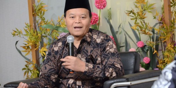 Hidayat Nur Wahid Apresiasi Vonis Hukuman Mati Herry Wiryawan