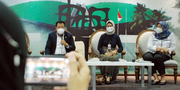 Dialektika Demokrasi Tema Balada Booster dan Mudik Lebaran