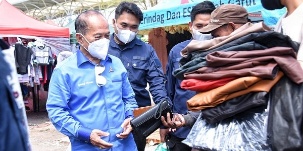 Kunjungi Wisata Belanja Garut, Syarief Hasan: Pelaku Usaha UMKM Perlu Dapat Pelatihan Dan Pendampingan