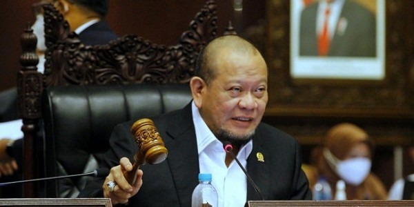 Ketua DPD RI Minta Pemerintah Siapkan Strategi Respons Kenaikan Harga Minyak dan Gas Bumi