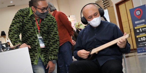Bangga! The Tripper Travel Guitar Sudah Rambah Pasar Dunia