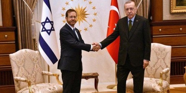 Turuti Permintaan Israel, Turki Deportasi Puluhan Anggota Hamas