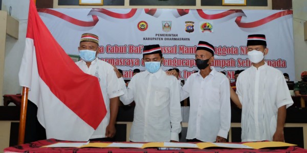 Kembali ke Pelukan NKRI, 391 eks NII Lakukan Cabut Bai'at