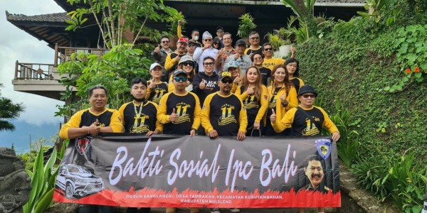 Sama IMI dan IPC,  Bamsoet Berikan Bantuan Sembako di Desa Tambakan
