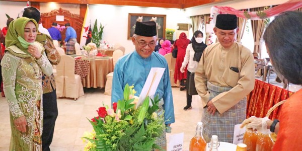 Halal Bi Halal, Dubes Indonesia Untuk Brunei Sediakan Menu Lontong Cap Gomeh Hingga Pecel