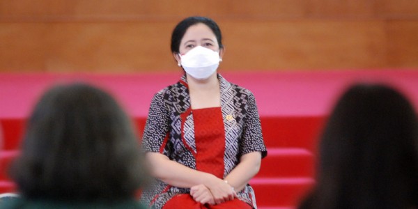 Puan Maharani: Jangan Euforia Karena Kebijakan  Lepas Masker