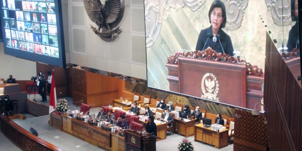 DPR Gelar Paripurna, Menkeu Sampaikan Kerangka Ekonomi Makro dan Pokok-pokok Kebijakan Fiskal RAPBN 2023