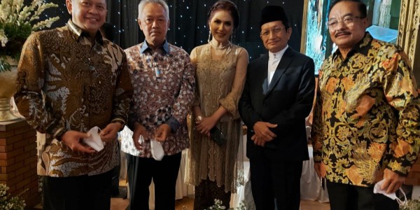 Ketua MPR RI Hadiri Pernikahan Ketua MK dengan Adik Presiden Jokowi