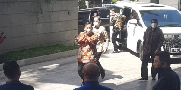 Temui Surya Paloh, Prabowo : Hanya Makan Siang