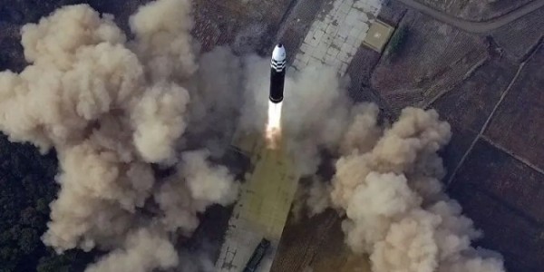 Usai AS-Korsel Gelar Latihan Perang, Korut Luncurkan Delapan Rudal Balistik