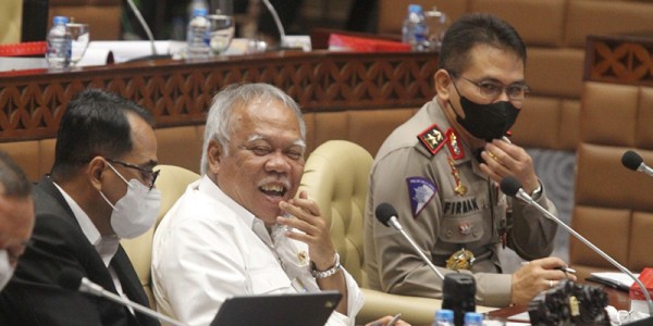 Komisi V DPR Raker Dengan Menhub,Men PUPR, Kakorlantas Polri