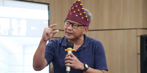 Rocky Gerung: People Power Bukan Makar, Tapi Alat Uji Kedaulatan Rakyat