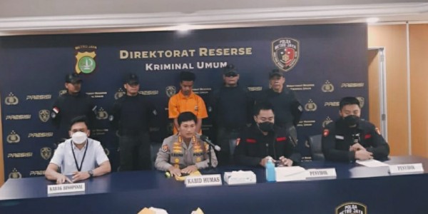 Mayat di Kali Pondok Pinang, Polisi: Pelaku Kesal Kepalanya Ditendang Korban Saat Tidur