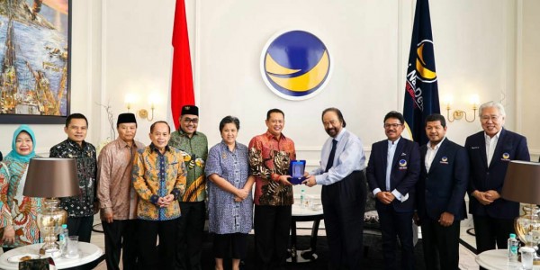 Di Hadapan Ketum Nasdem, Ketua MPR RI Tegaskan Perlunya Perbaikan Kualitas Demokrasi Indonesia
