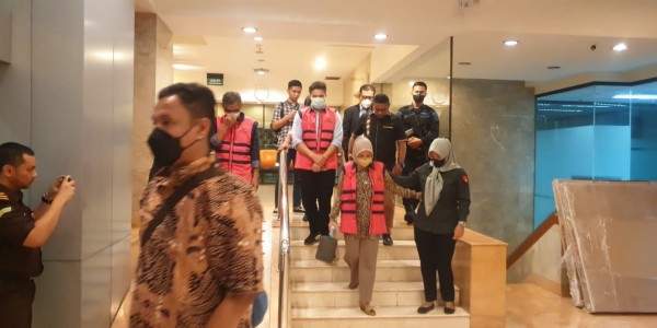 Kejati DKI Lakukan Penahanan Terhadap Tiga Tersangka Kasus Korupsi Mafia Tanah