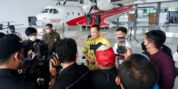 Kunjungi PT Dirgantara Indonesia, Bamsoet Jajaki Pembelian Pesawat CN-235 Untuk Armada Cargo Black Stone Airline
