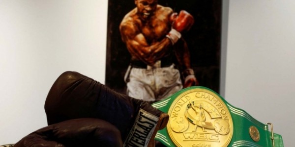 Fantastis, Sabuk Juara Muhammad Ali Laku Rp92,5 Miliar