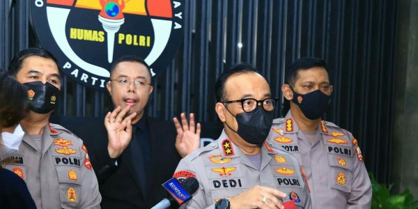 Polri Bantah Kabar yang Menyebut Bharada E Sudah Jadi Tersangka