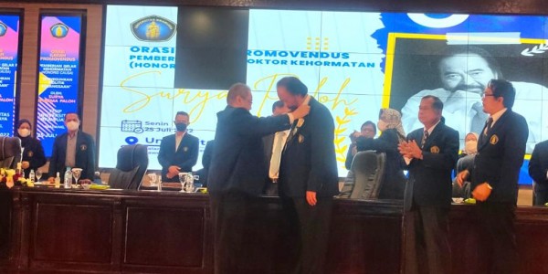 Surya Paloh Sebut Persoalan Yang Dihadapi Indonesia