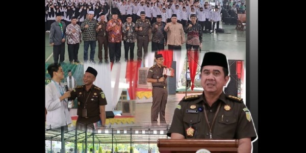 Jaksa Kejati DKI Jakarta Masuk Pesantren Berikan Penyuluhan Hukum Pidana Positif 