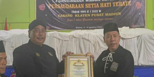 Jadi Anggota Kehormatan PSHT, Henry Indraguna Mengaku Bangga