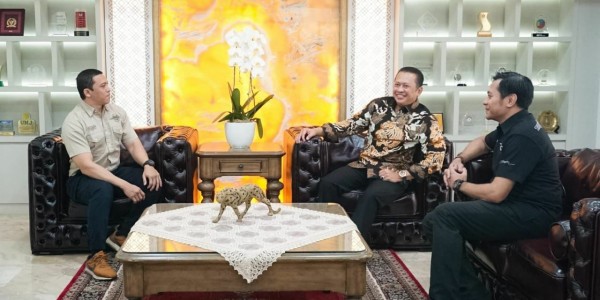 Bamsoet Siapkan Kepelatihan Nasional Seni Gerak Tarung Derajat Tahun 2022