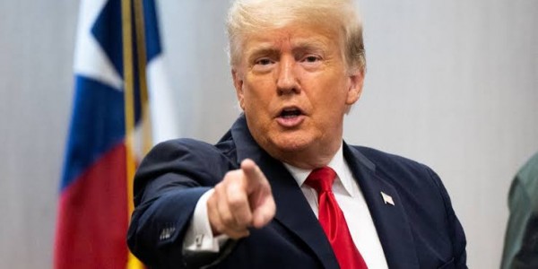 FBI Kepung dan Gerebek Rumah Donald Trump, Diduga Cari Dokumen Rahasia
