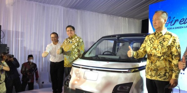 Menko Airlangga Hartarto Berperan Penting Dalam Ekosistem Kendaraan Listrik