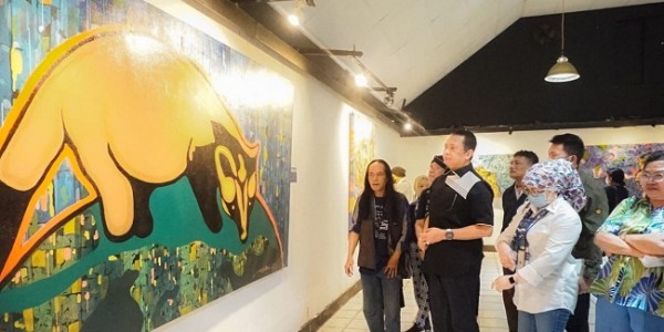 Ketua MPR RI Apresiasi Pameran Lukisan Karya Ireng Halimun 'Langkah 5inga 7antan'